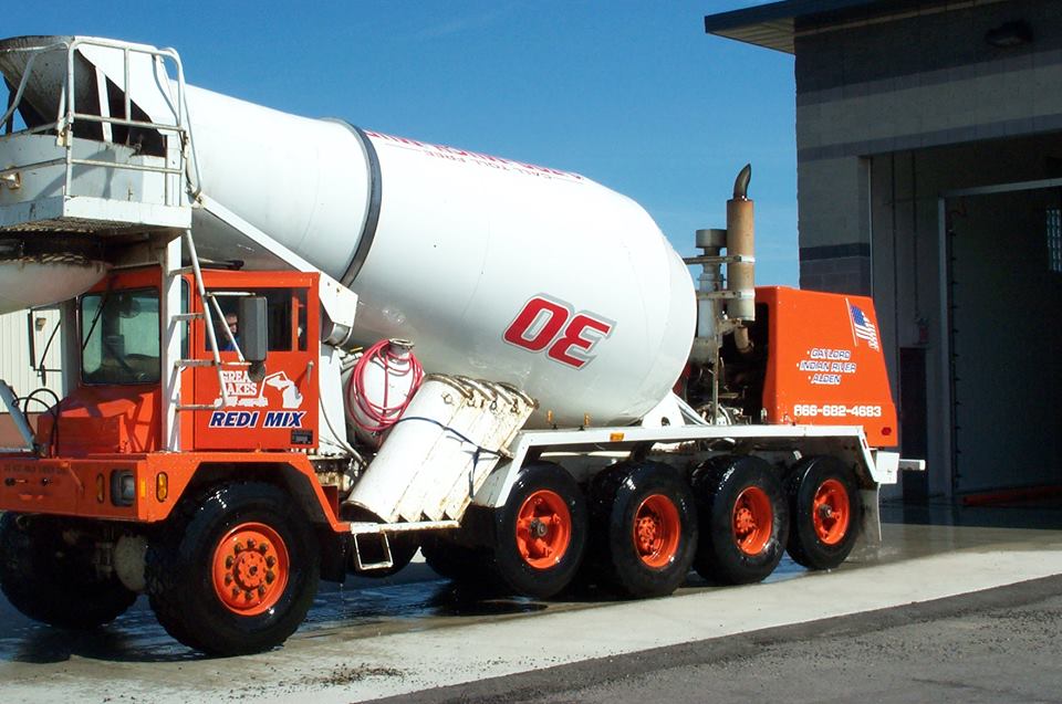 concrete mixer truck clean after automated truck wash